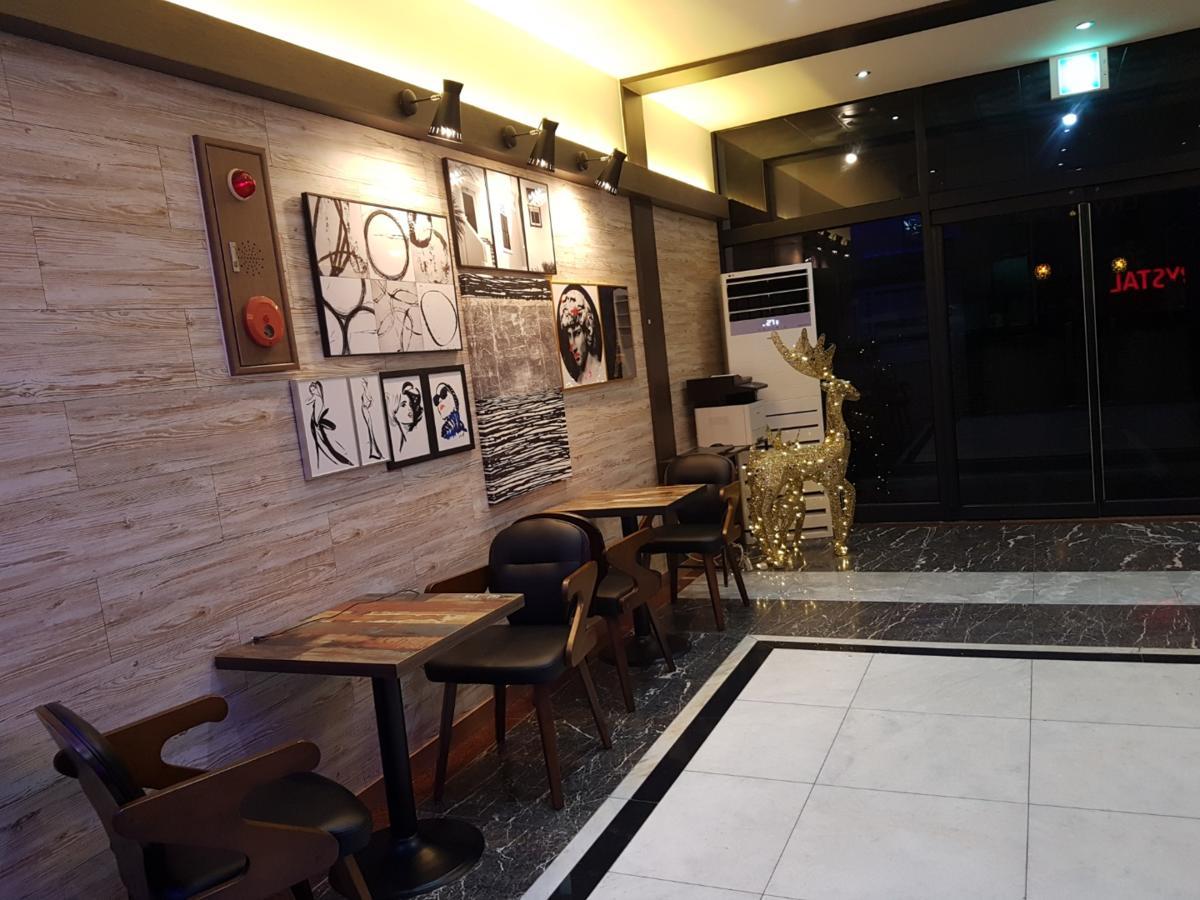 Crystal Motel 江陵市 エクステリア 写真
